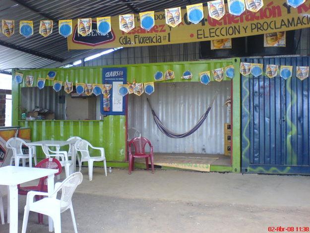 8821607_1 esto es el nightclub cuando hay clases de religion, los sabados a la mañana